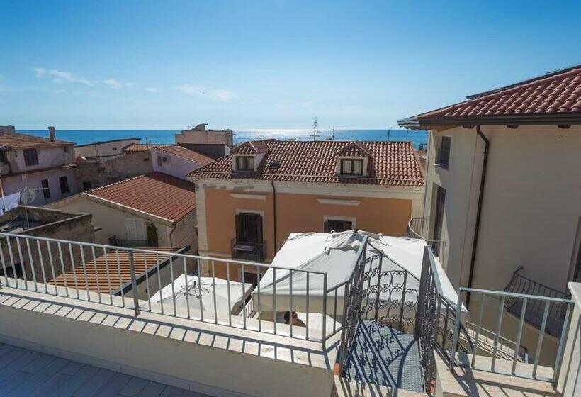 فندق Odissea Residence E Rooms