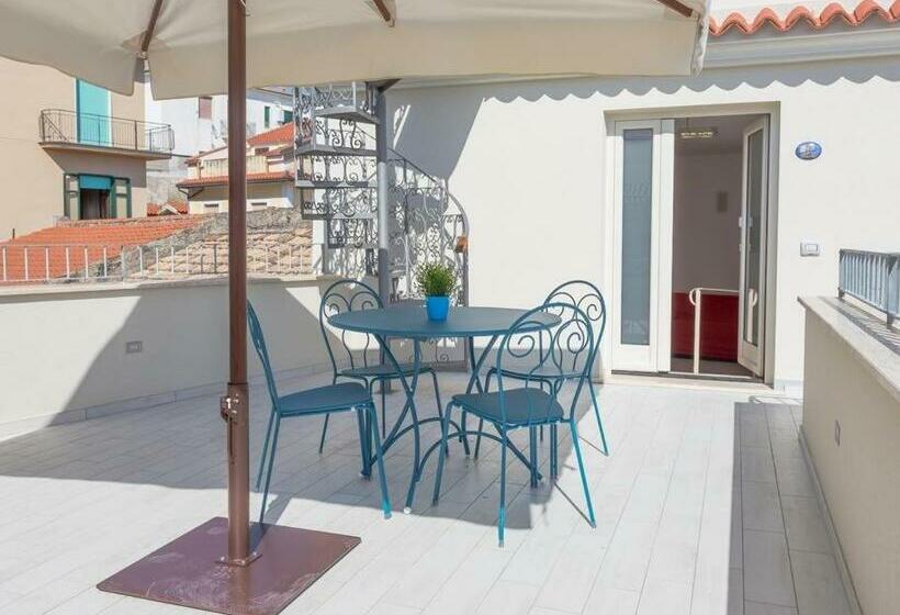 فندق Odissea Residence E Rooms