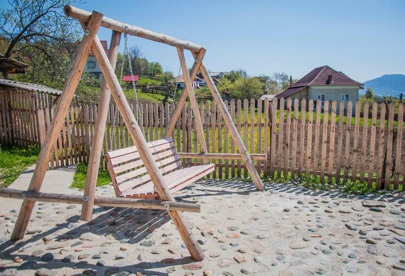 Отель Pensiunea Drumul Voievozilor