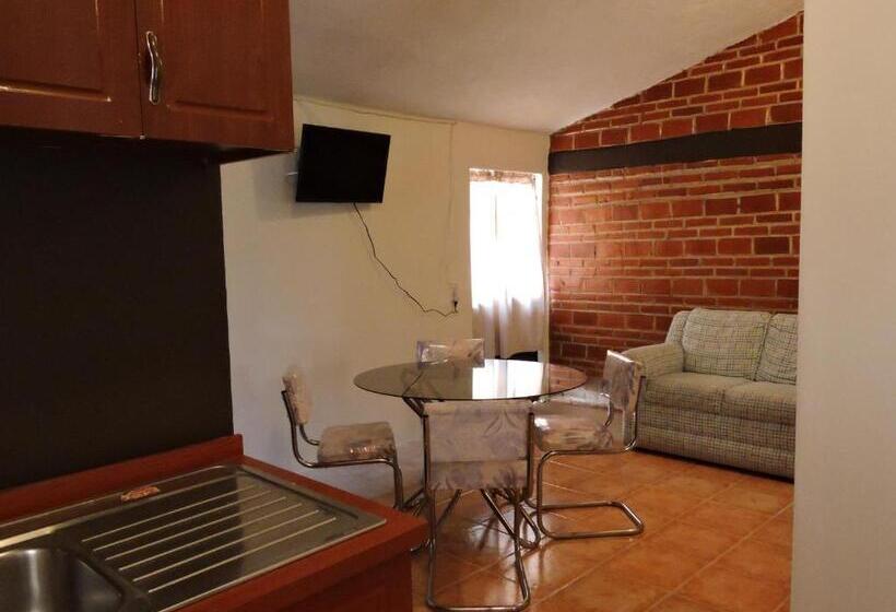 فندق Real De San Antonio