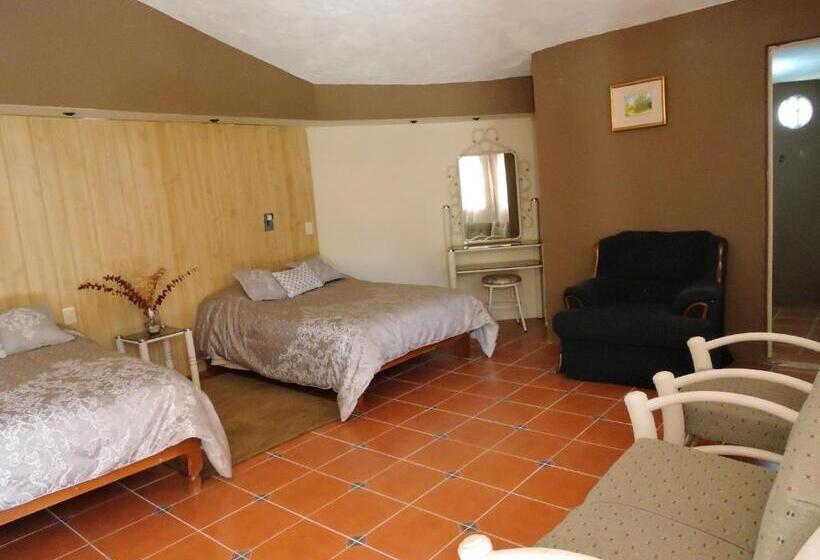 فندق Real De San Antonio