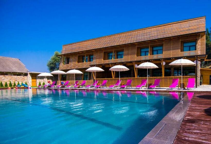 בית מלון כפרי Villa Victoria Thermal