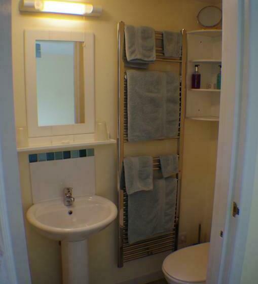 Lynwood House Bed And Breakfast