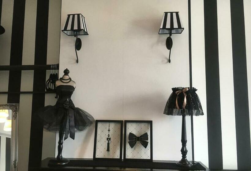 פנסיון A La Dolce Vita