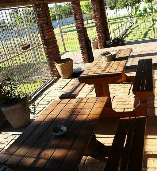 بنسيون African Adventures Accommodation