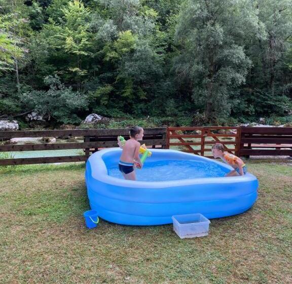 پانسیون Apartmaji In Sobe Cuder