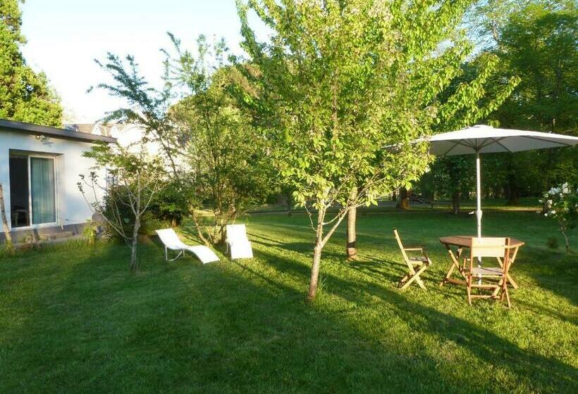 פנסיון Château De Morin