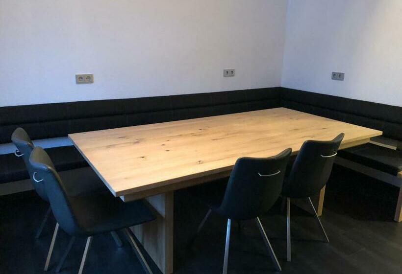 Пансион Fewo Bettenhausen