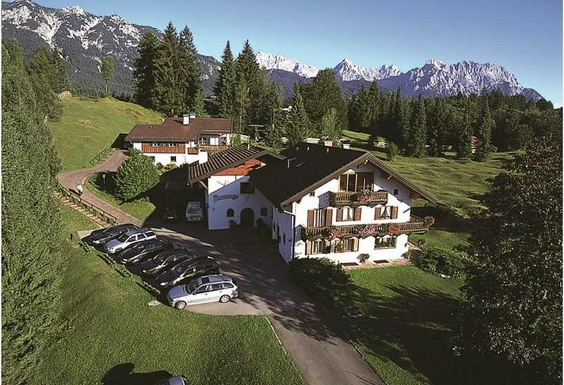 Пансион Gästehaus Alpina