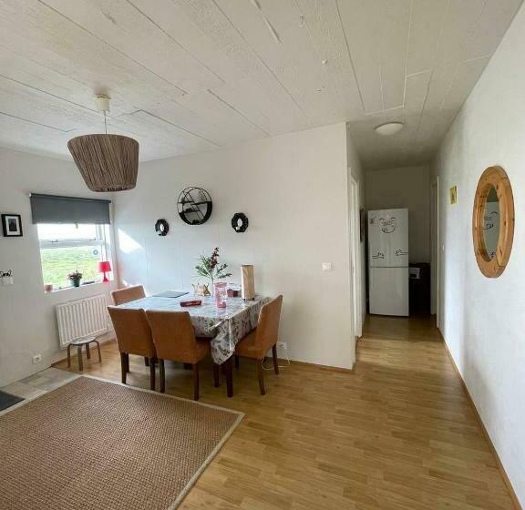 پانسیون Guest House Svetlana