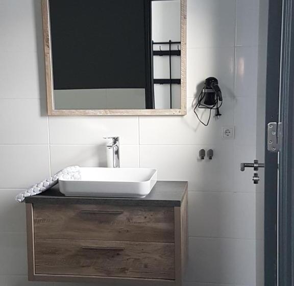 پانسیون Haus Karina