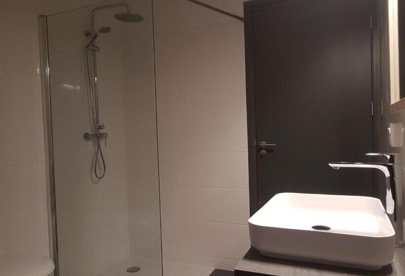 ペンション Haus Karina