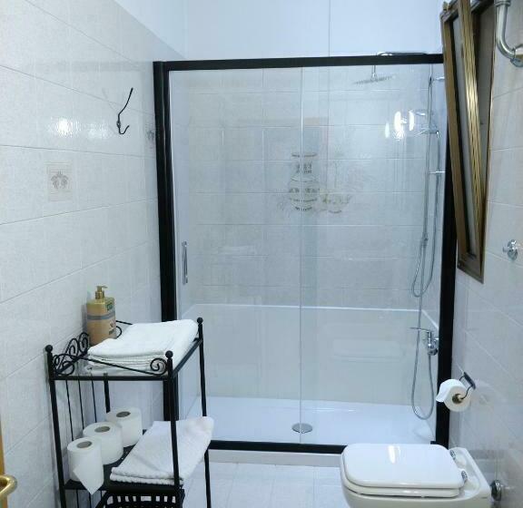 פנסיון Isi Guesthouse