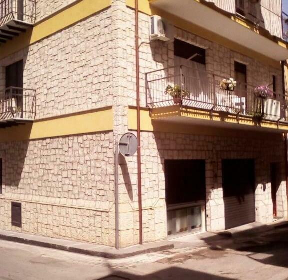 Пансион L Angolo Di Rosa