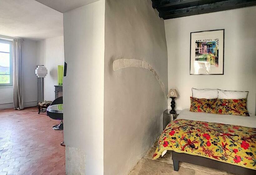 بنسيون La Vie De Chateau