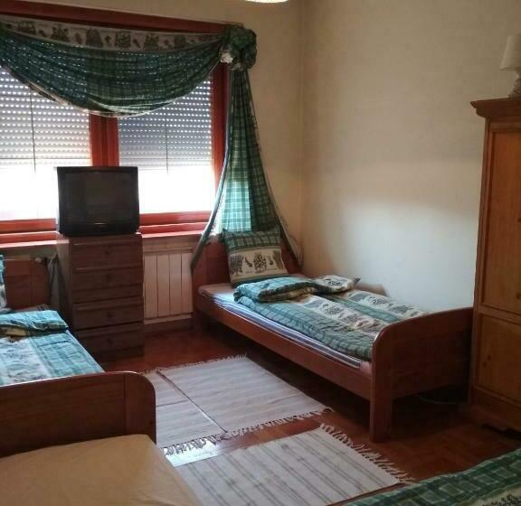 بنسيون Nekeczki Vendégház