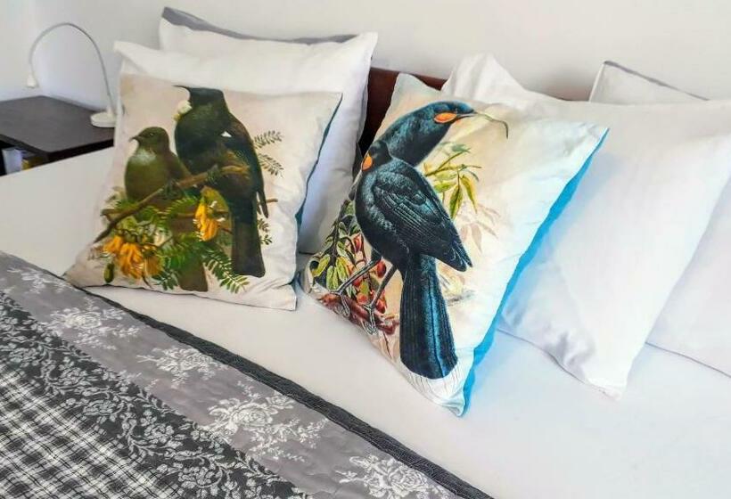 פנסיון Onefourfour Apartment