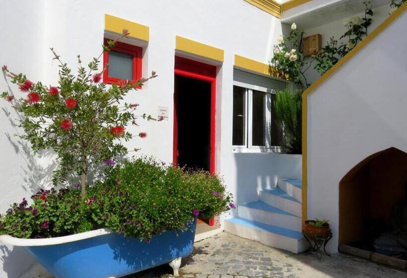 پانسیون Pátio Das Andorinhas