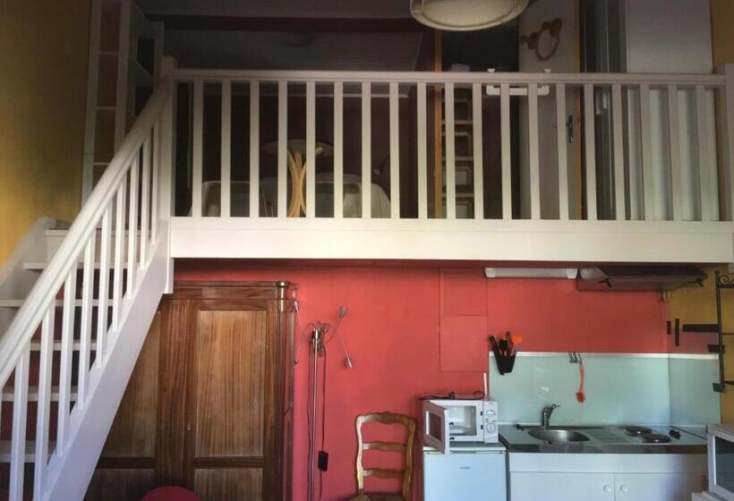 بنسيون Villa Cemaste