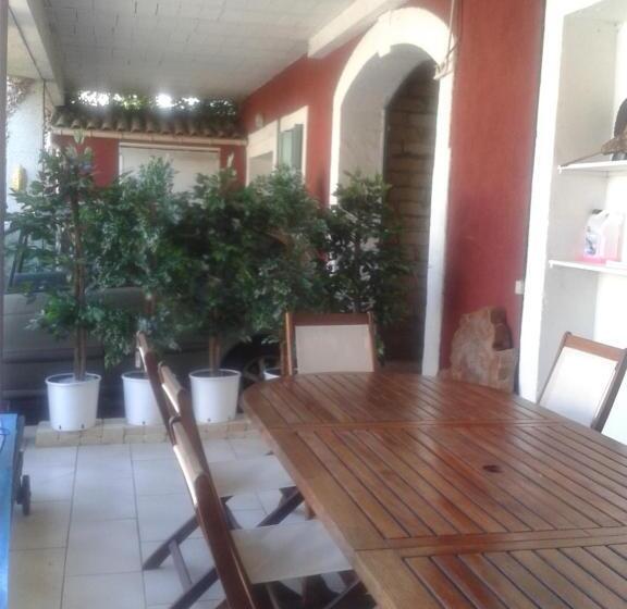 بنسيون Villa Cemaste