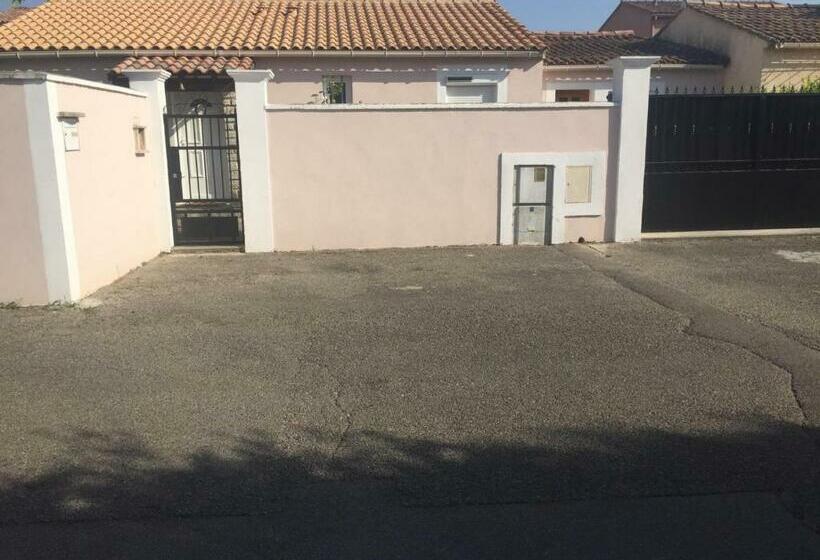 بنسيون Villa Jasmin