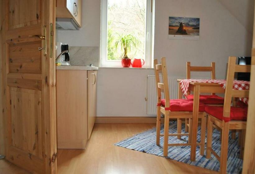 Пансион Waldhaus Crottendorf