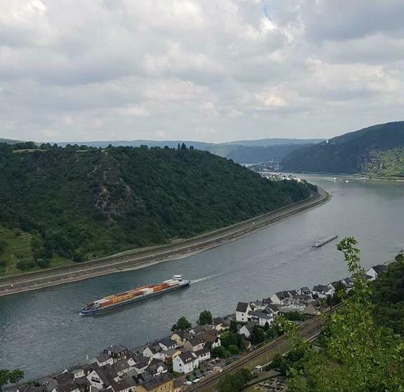 بنسيون Zur Traube