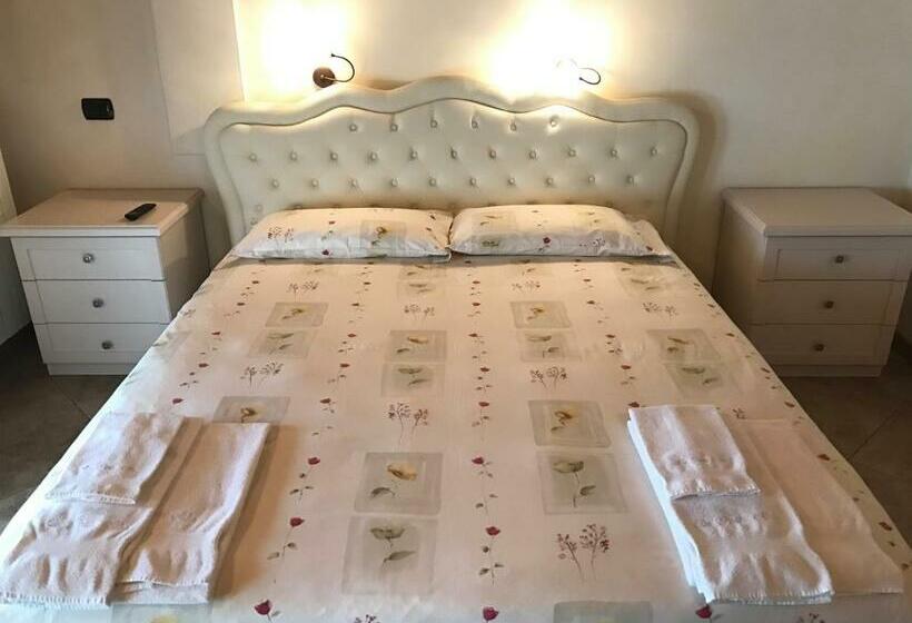 فندق صغير Locanda La Posta Nöa   B&b
