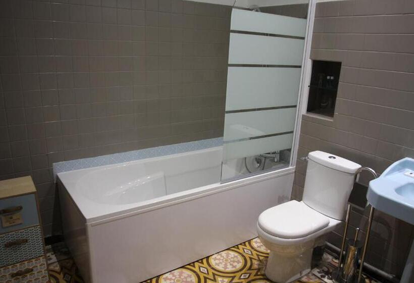 ベッドアンドブレックファースト 1er Consul