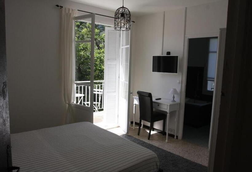 ベッドアンドブレックファースト 1er Consul