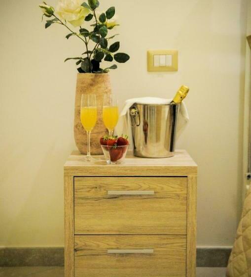 Bed and Breakfast Anfiteatro Vlll