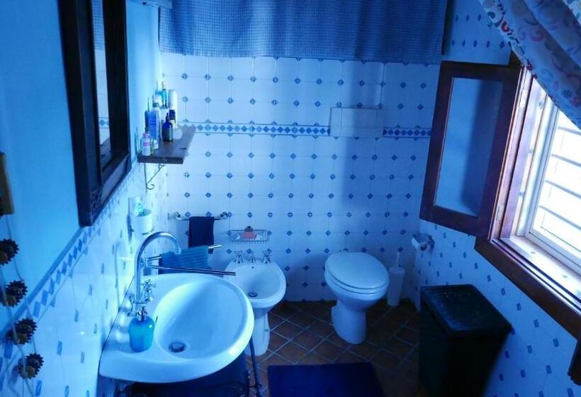 צימר Aspromonte Yellow House