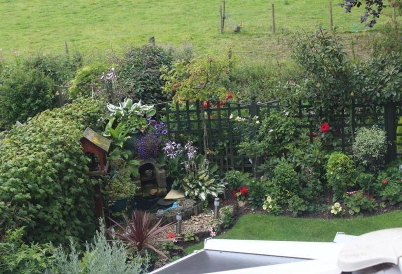 Bed and Breakfast Bridge End