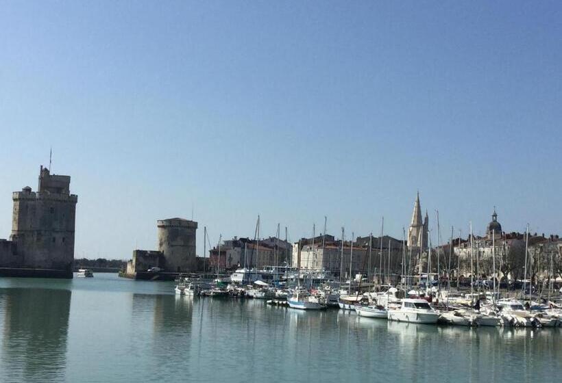 ベッドアンドブレックファースト Calme Et Sérénité