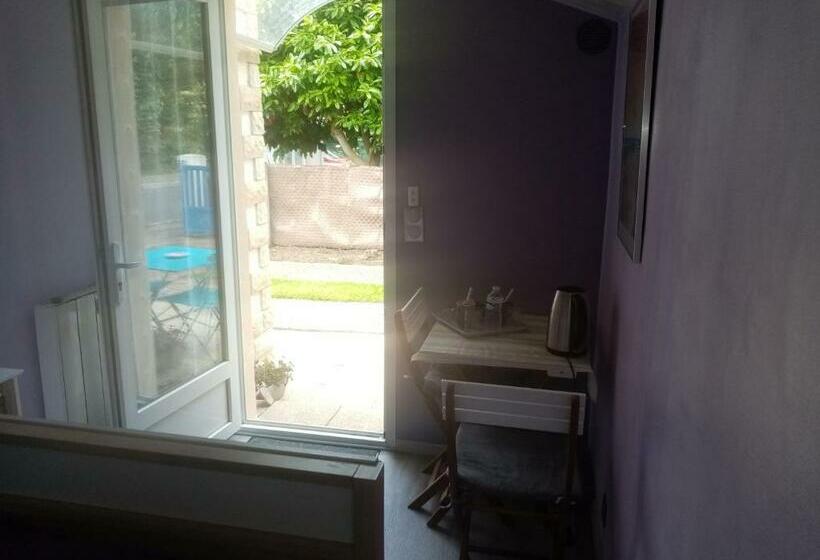 ベッドアンドブレックファースト Chez Gigi