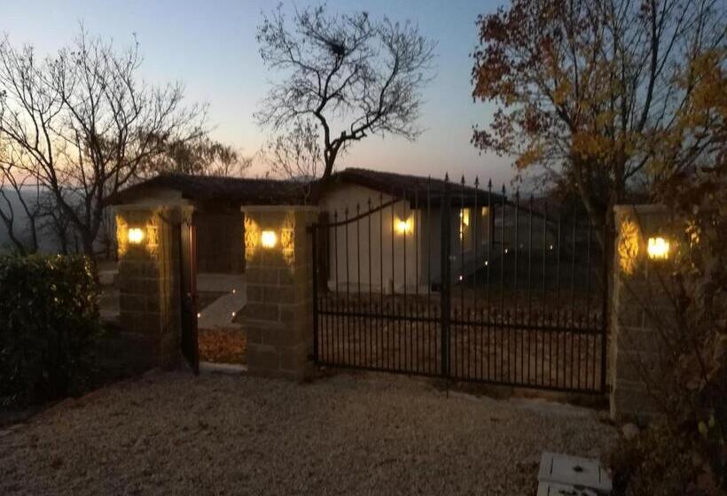 ベッドアンドブレックファースト Country House Montessino Adults Only