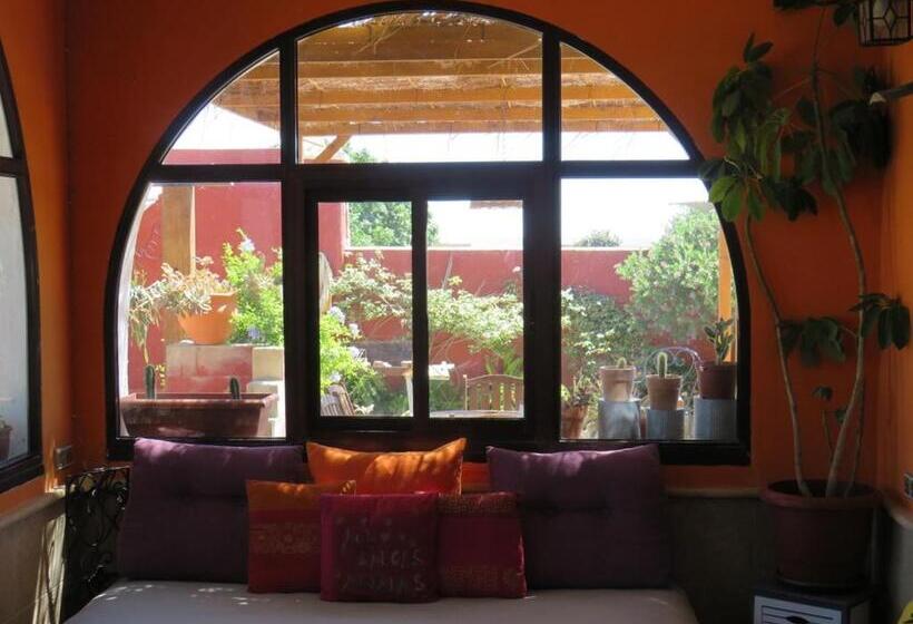 ベッドアンドブレックファースト Higos Chumbos, Casa Rural Compartido