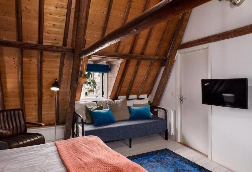 مبيت وإفطار Koffie&kussens