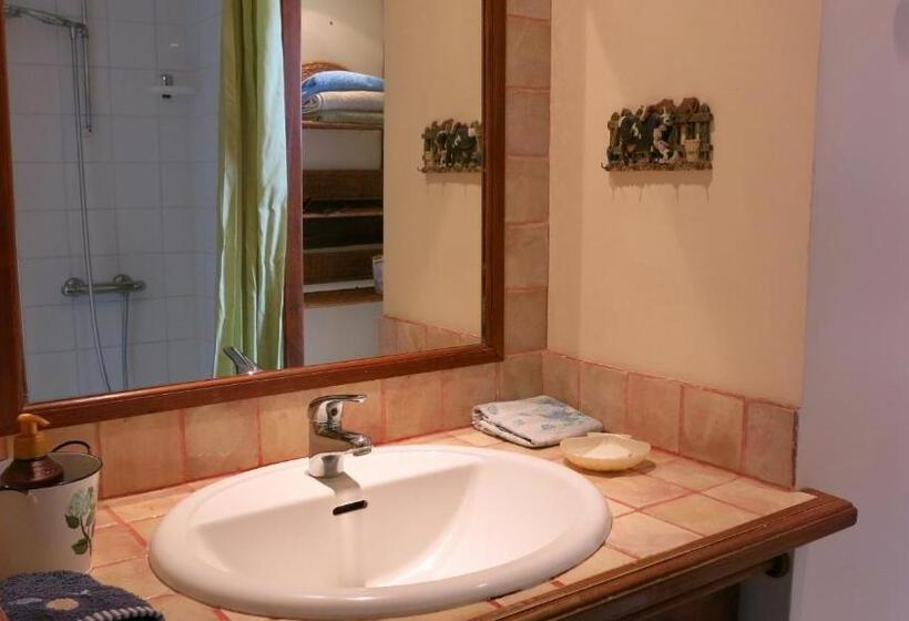 Bed and Breakfast La Petite Foucaudiere