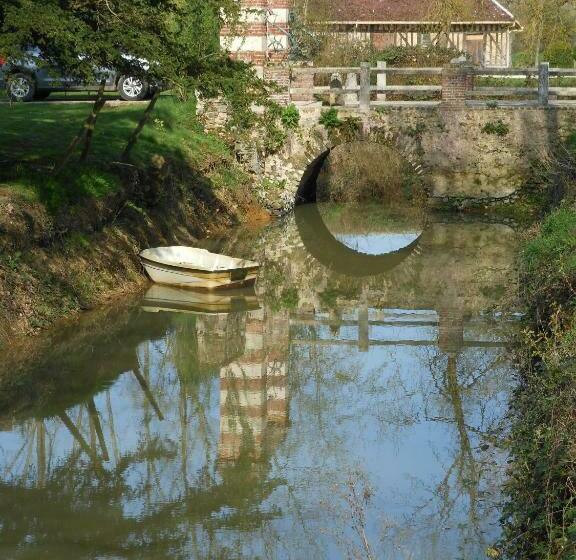 민박 Manoir De La Camusière