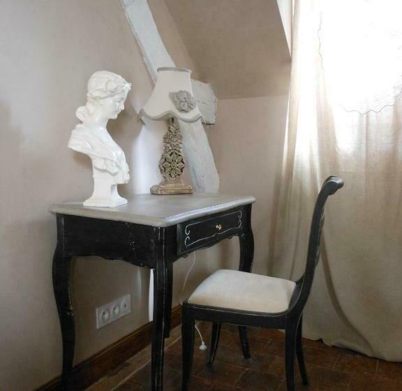 민박 Manoir De La Camusière