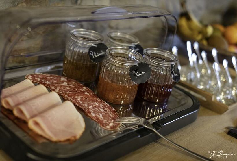 ベッドアンドブレックファースト Paddock Lodge   Suites Wellness & Chambres D Hôtes