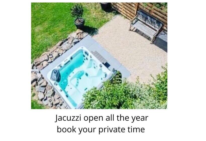 ベッドアンドブレックファースト Paddock Lodge   Suites Wellness & Chambres D Hôtes