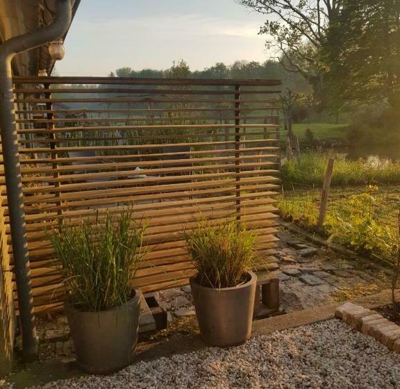 צימר Theetuin Onder De Pannen