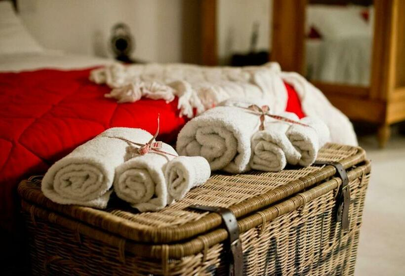 مبيت وإفطار Tornaré