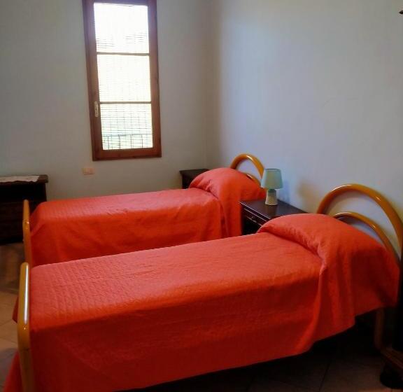 فندق Agriturismo I Due Falcetti