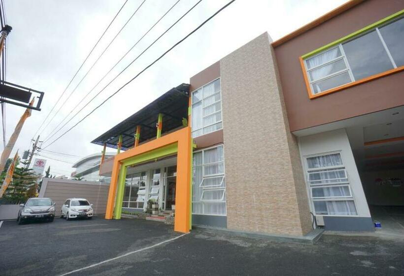 The Cabin Tanjung Hotel Wonosobo