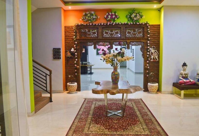 The Cabin Tanjung Hotel Wonosobo