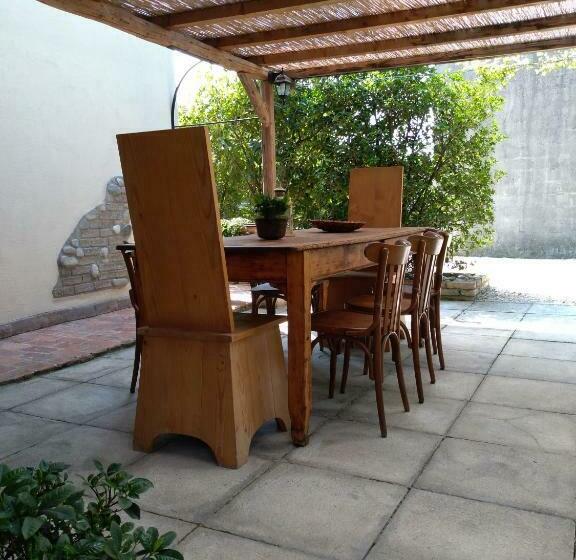 פנסיון Affittacamere Civico 80