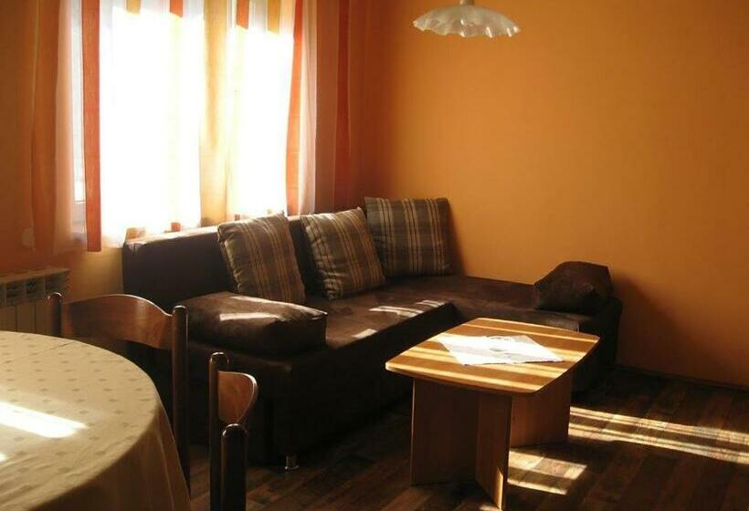 پانسیون Apartments And Rooms Oasis Of Peace